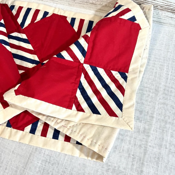 Handmade table runner quilted red white blue forth July country farmhouse - Picture 5 of 6